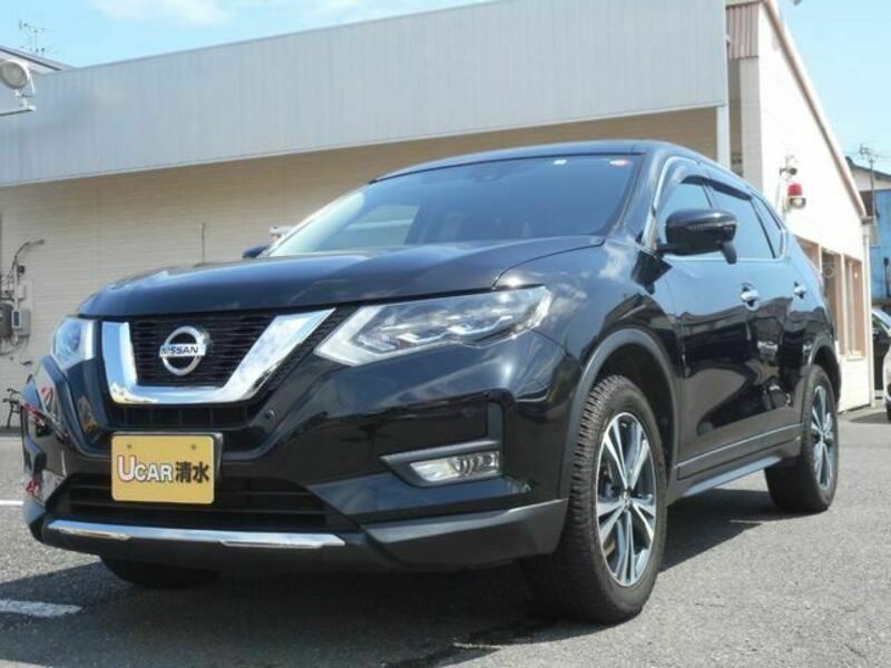 NISSAN　X-TRAIL