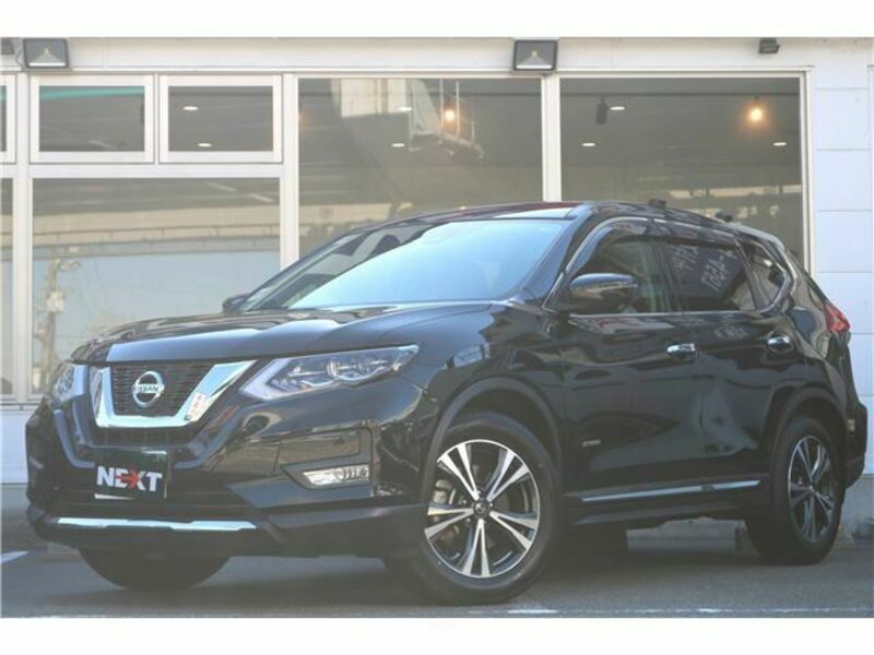 NISSAN　X-TRAIL