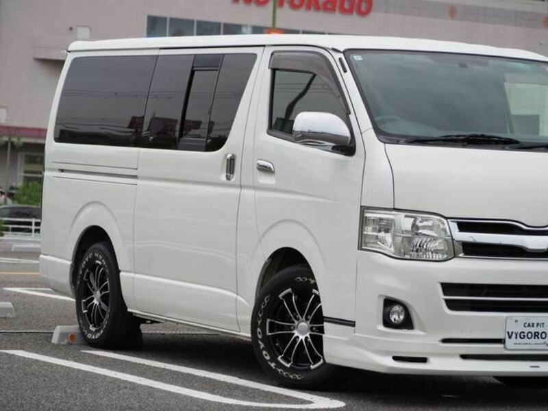 HIACE VAN-3