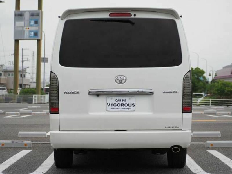 HIACE VAN-15