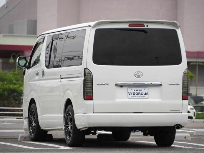 HIACE VAN-16