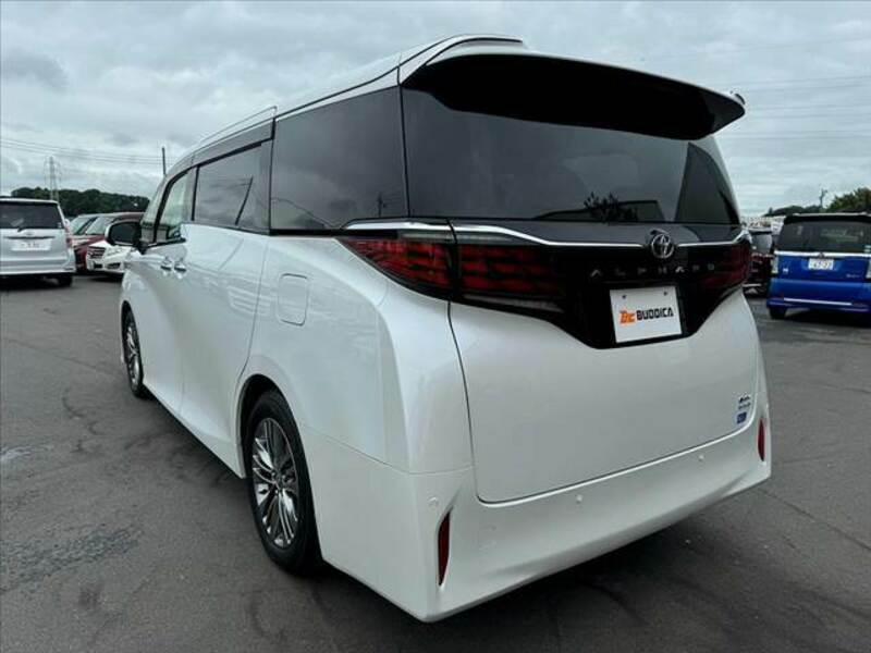 ALPHARD-12