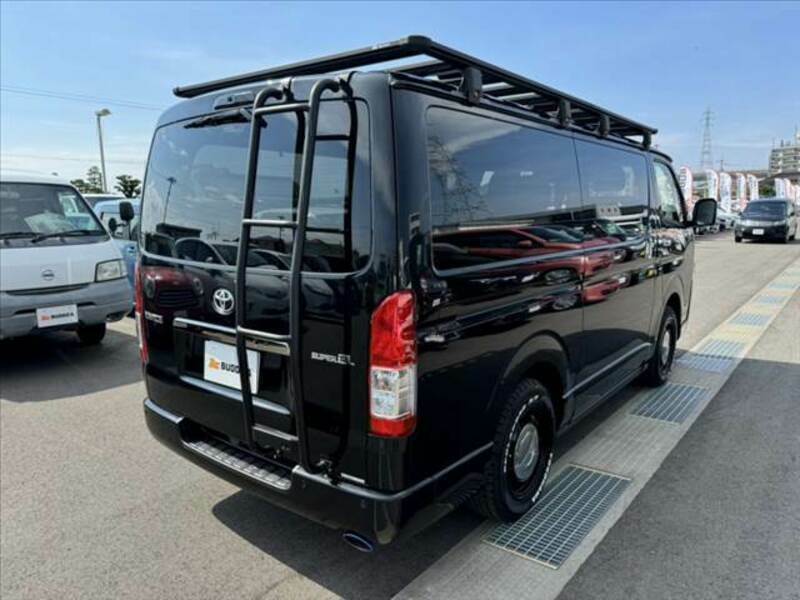 HIACE VAN-14