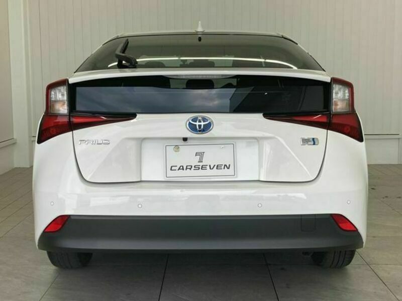 PRIUS-3