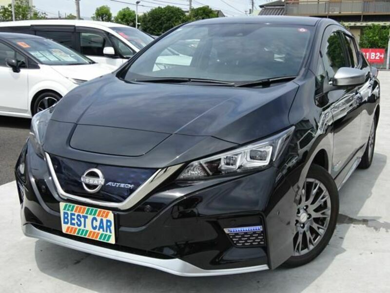 NISSAN　LEAF