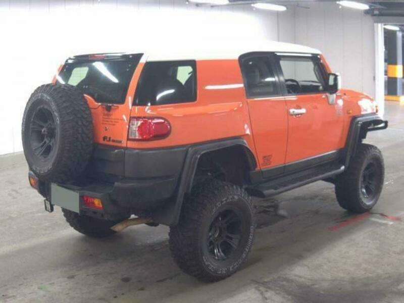 FJ CRUISER-3