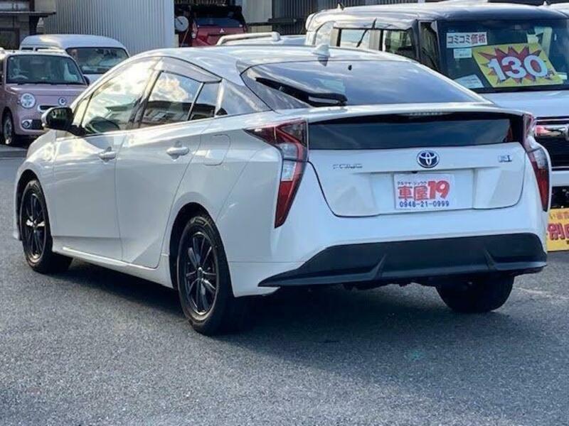 PRIUS-1