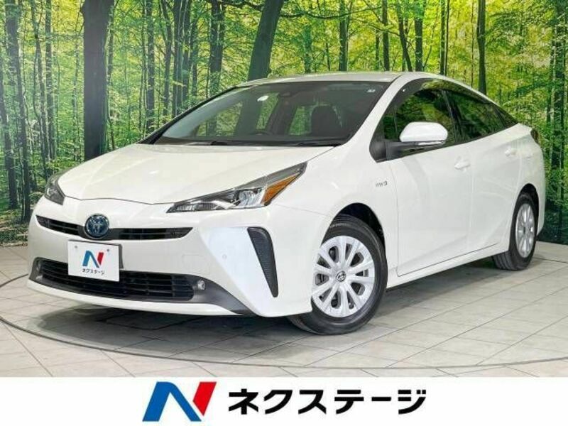 TOYOTA　PRIUS