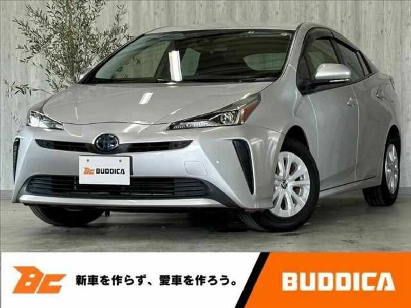 TOYOTA　PRIUS