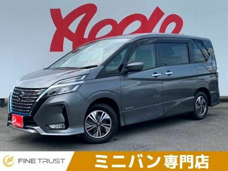 NISSAN　SERENA