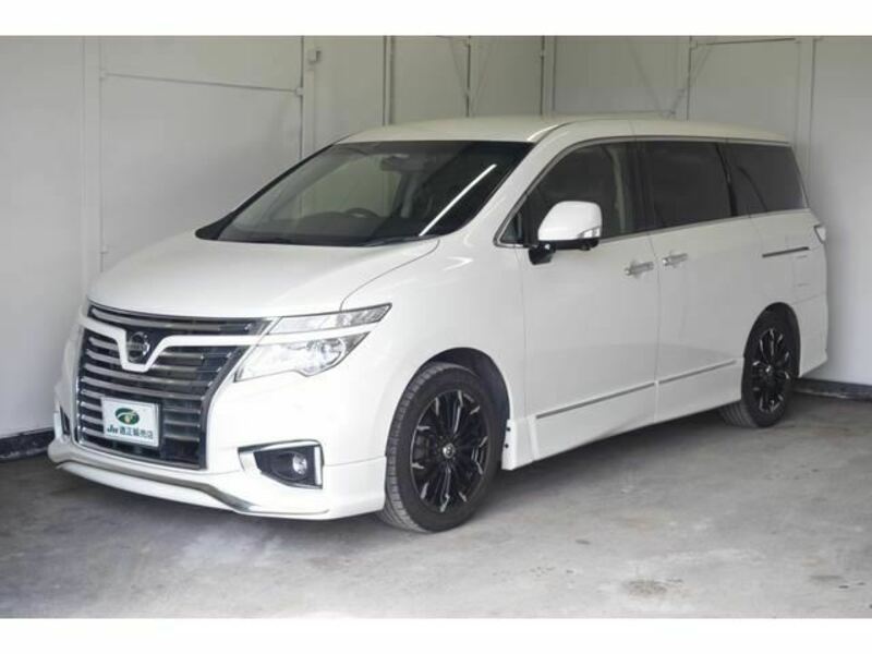 NISSAN　ELGRAND