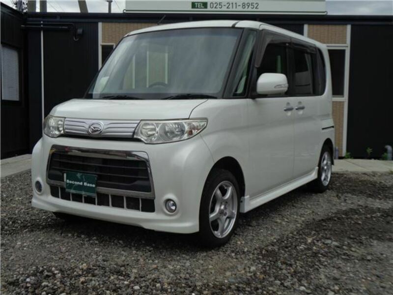 DAIHATSU　TANTO