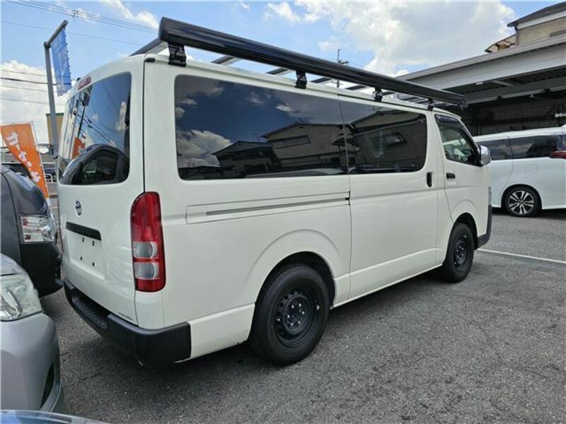 HIACE VAN-1