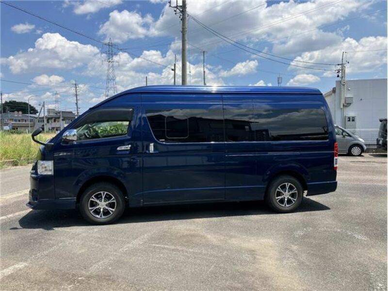 HIACE VAN-3