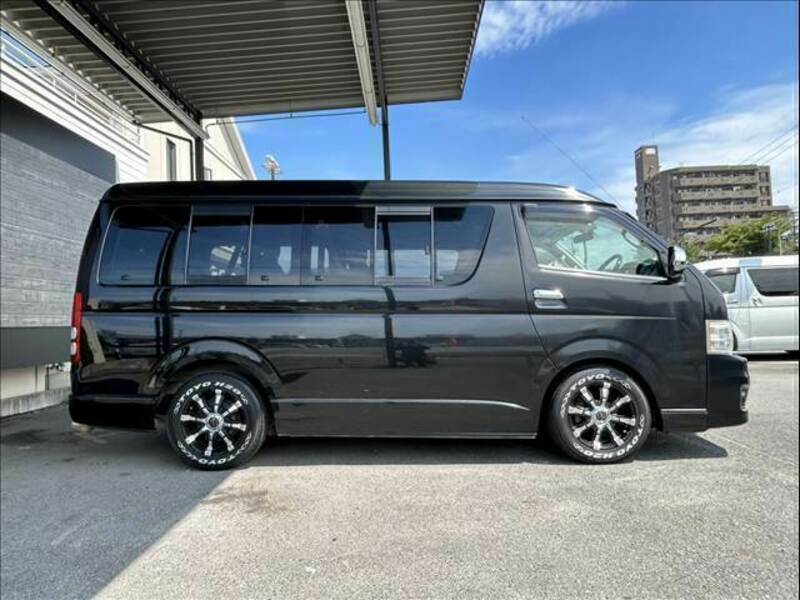 HIACE VAN-12