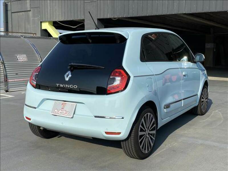 TWINGO-3