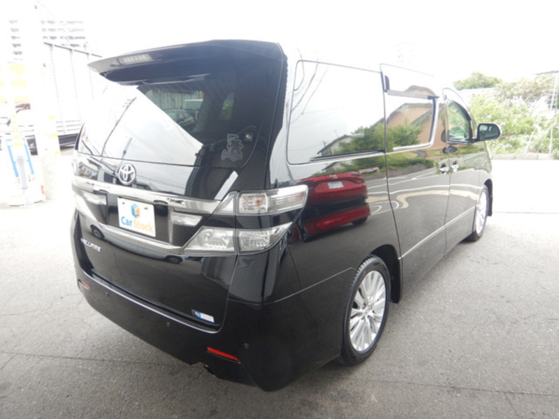 VELLFIRE-8