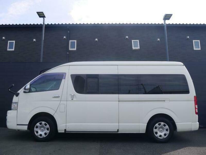 HIACE VAN-17