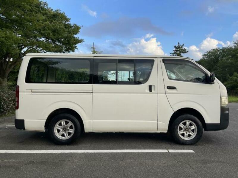 HIACE VAN-6