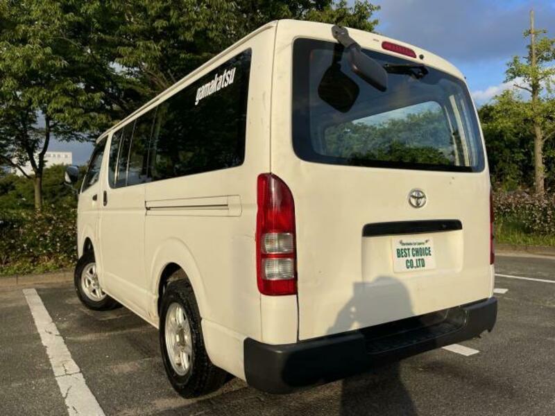 HIACE VAN-1