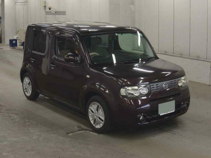 NISSAN　CUBE