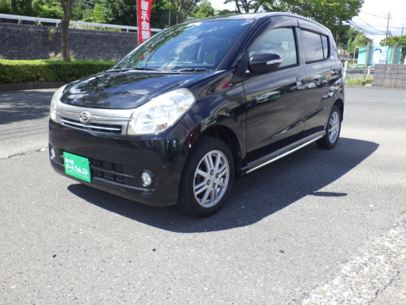 DAIHATSU　MIRA