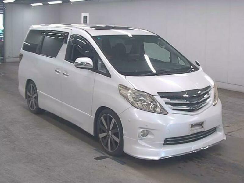 TOYOTA　ALPHARD