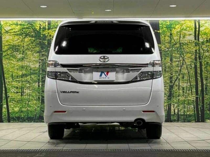 VELLFIRE-15