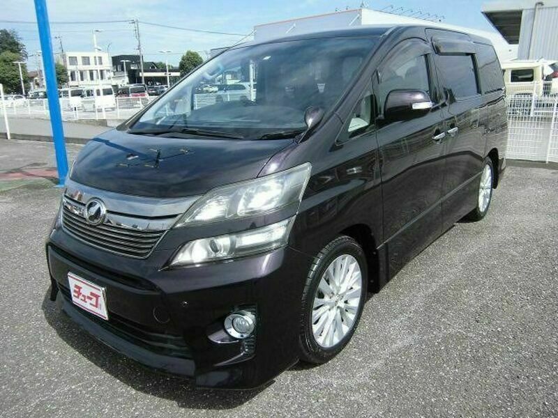 TOYOTA　VELLFIRE