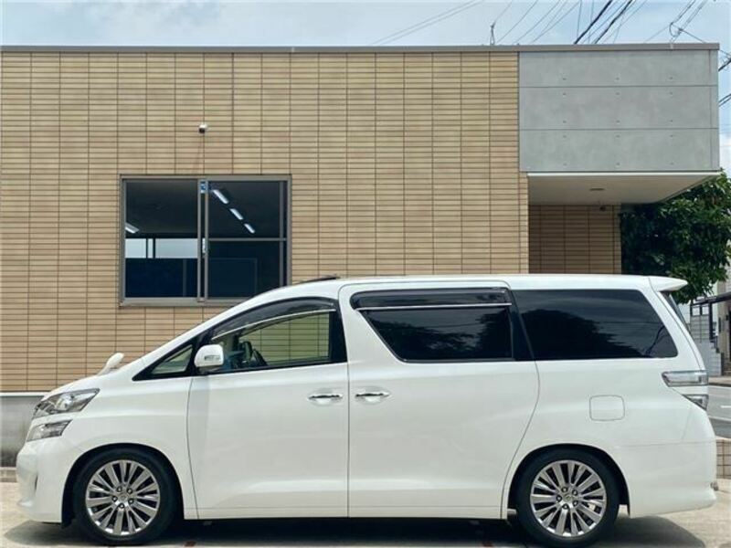 VELLFIRE-7