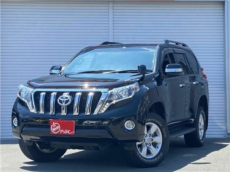 TOYOTA　LAND CRUISER PRADO