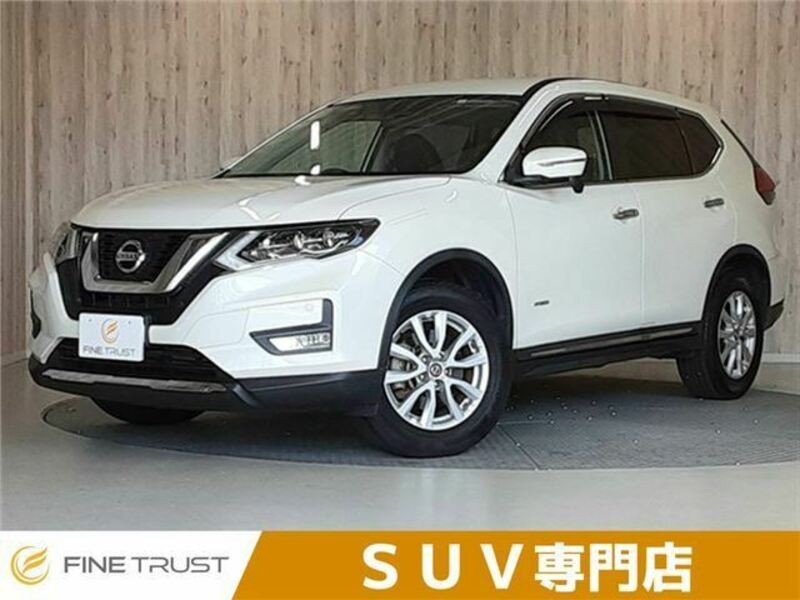 NISSAN　X-TRAIL