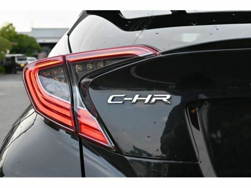 C-HR-10