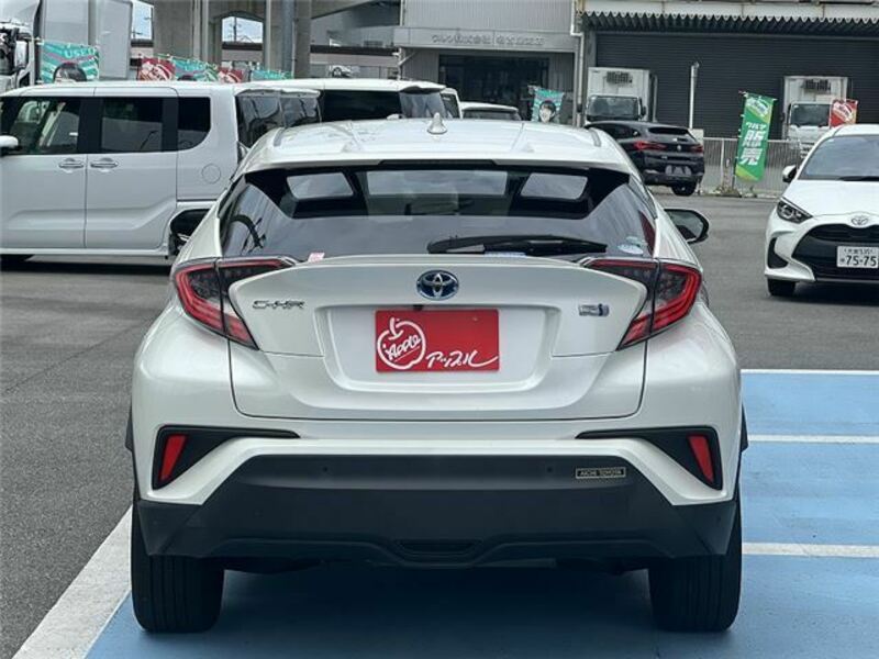 C-HR-7