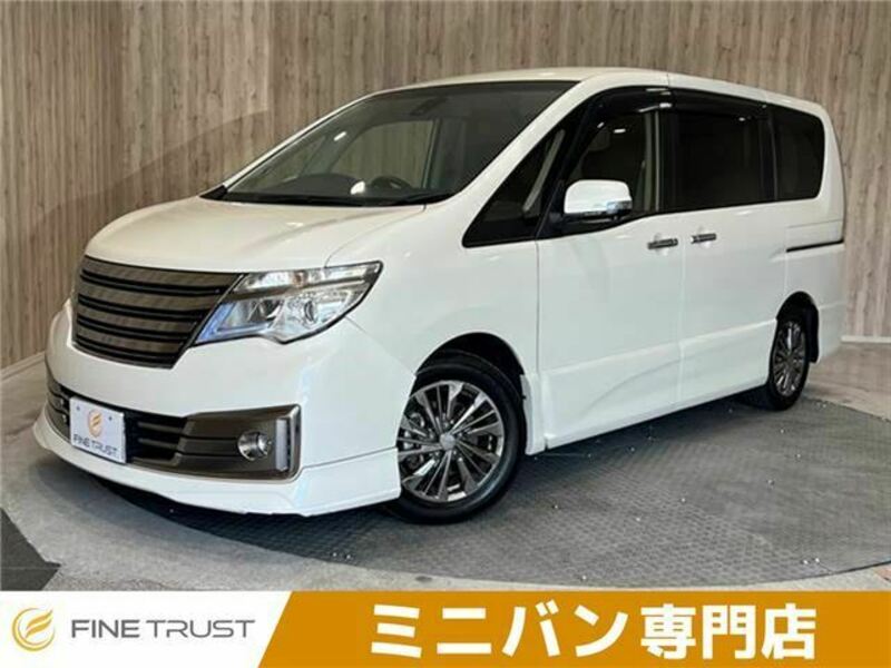 NISSAN　SERENA