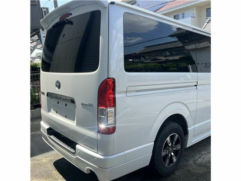 HIACE VAN-12