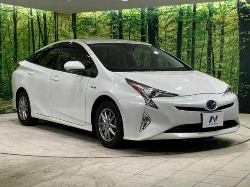 PRIUS-16