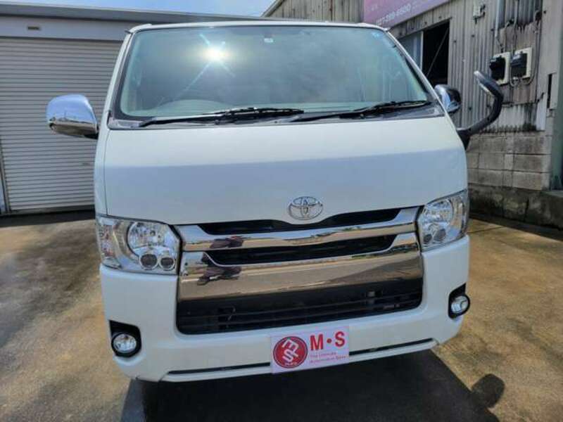 HIACE VAN-1