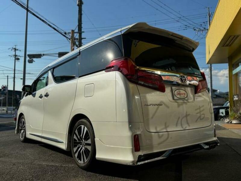 ALPHARD-4