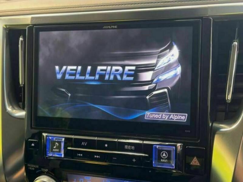 VELLFIRE-2