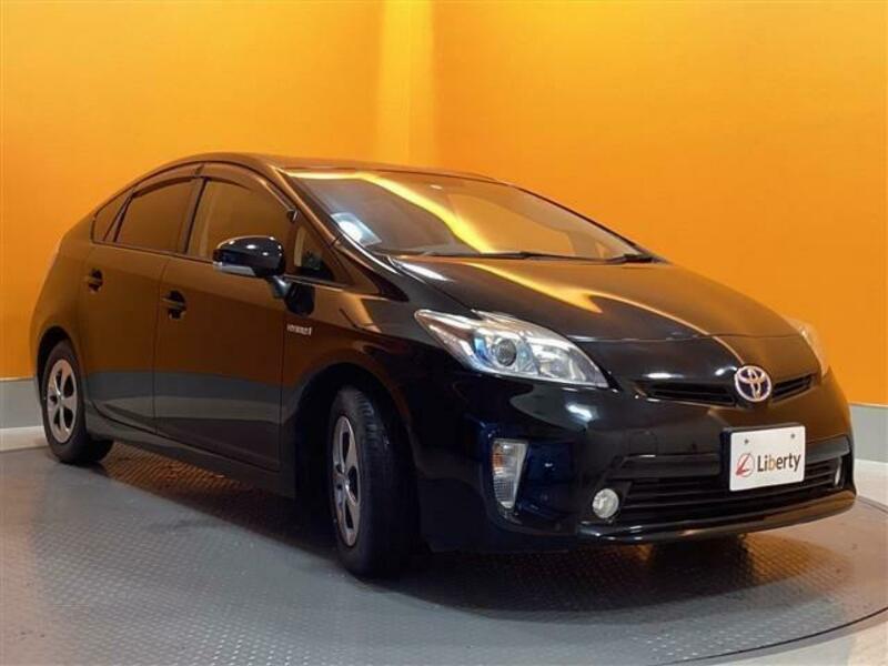 PRIUS-11