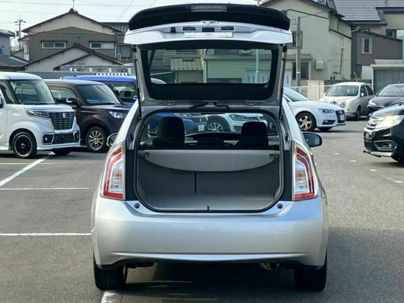 PRIUS-22