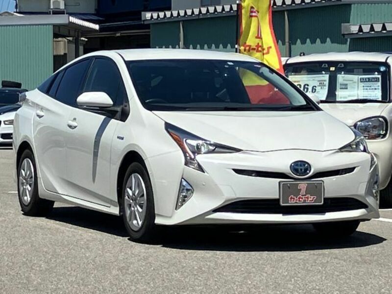 PRIUS-3