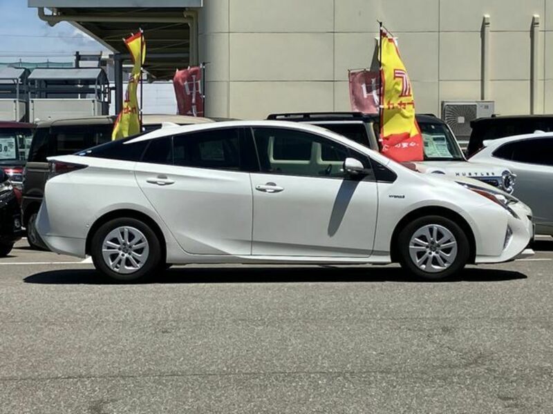 PRIUS-4