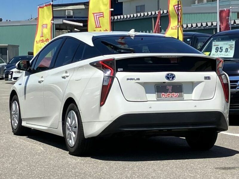 PRIUS-7