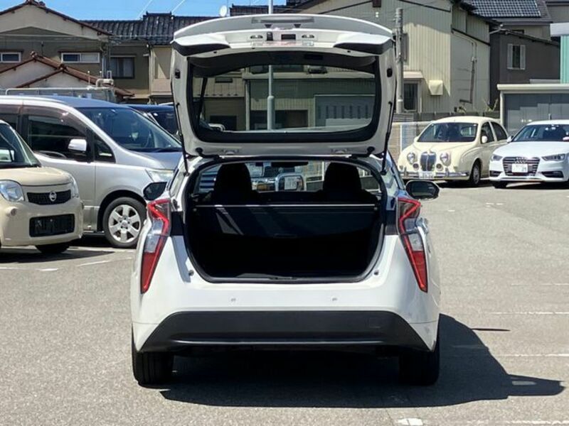 PRIUS-24