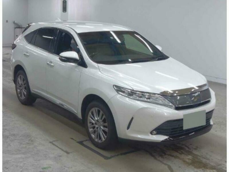 TOYOTA　HARRIER