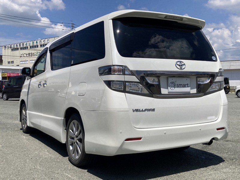 VELLFIRE-6