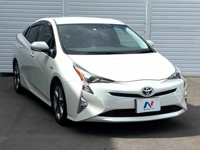 PRIUS-14