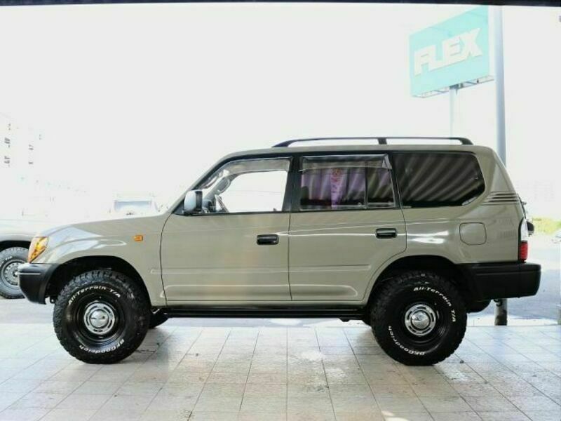 LAND CRUISER PRADO-5